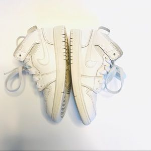 Nike Air Force One’s 11c